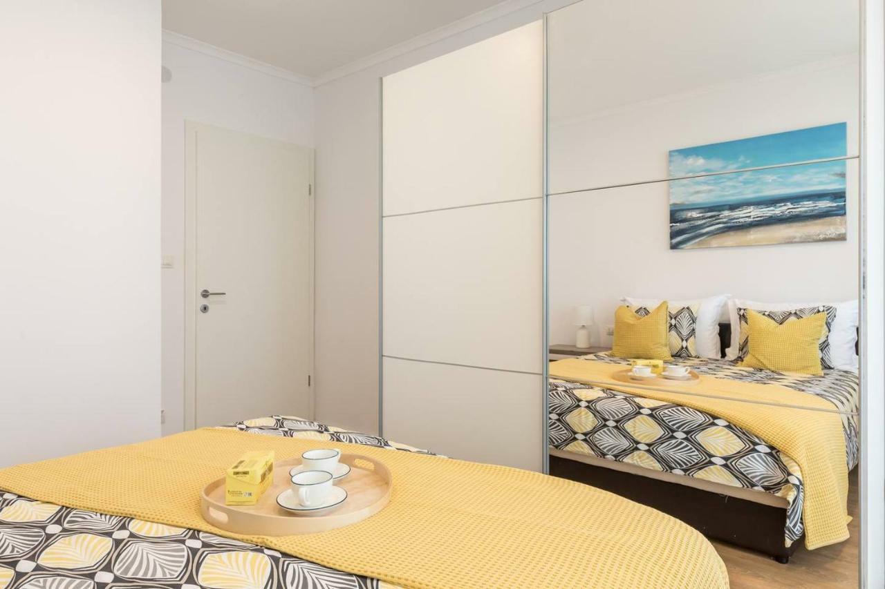 Relax & Recharge Sea View Apartment Сплит Екстериор снимка